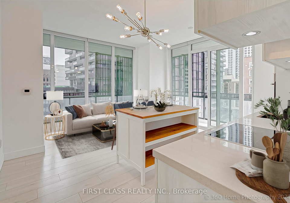 8-eglinton-avenue-e-toronto-ontario-c12926914