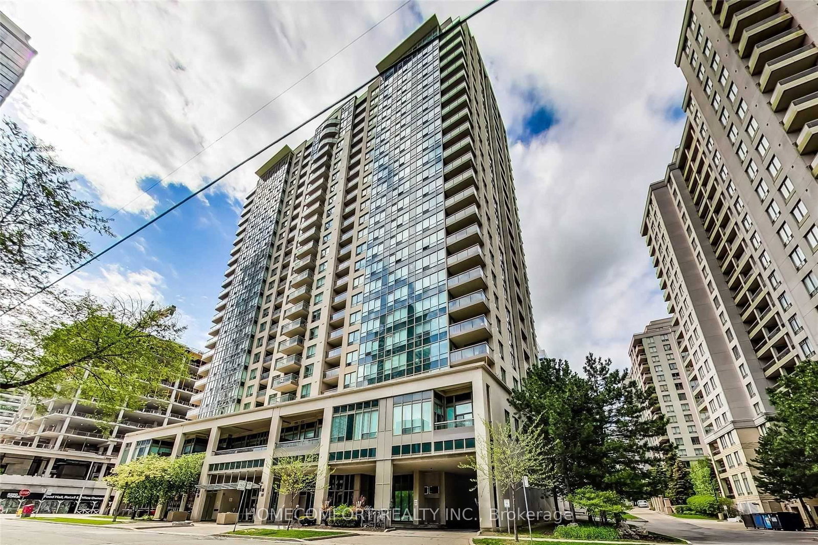 18-parkview-avenue-north-york-ontario-c12926950