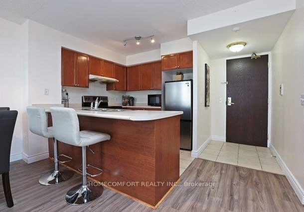 18-parkview-avenue-north-york-ontario-c12926950