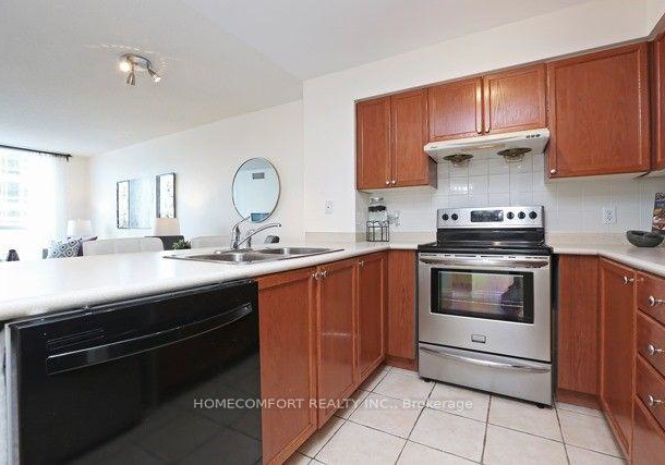 18-parkview-avenue-north-york-ontario-c12926950