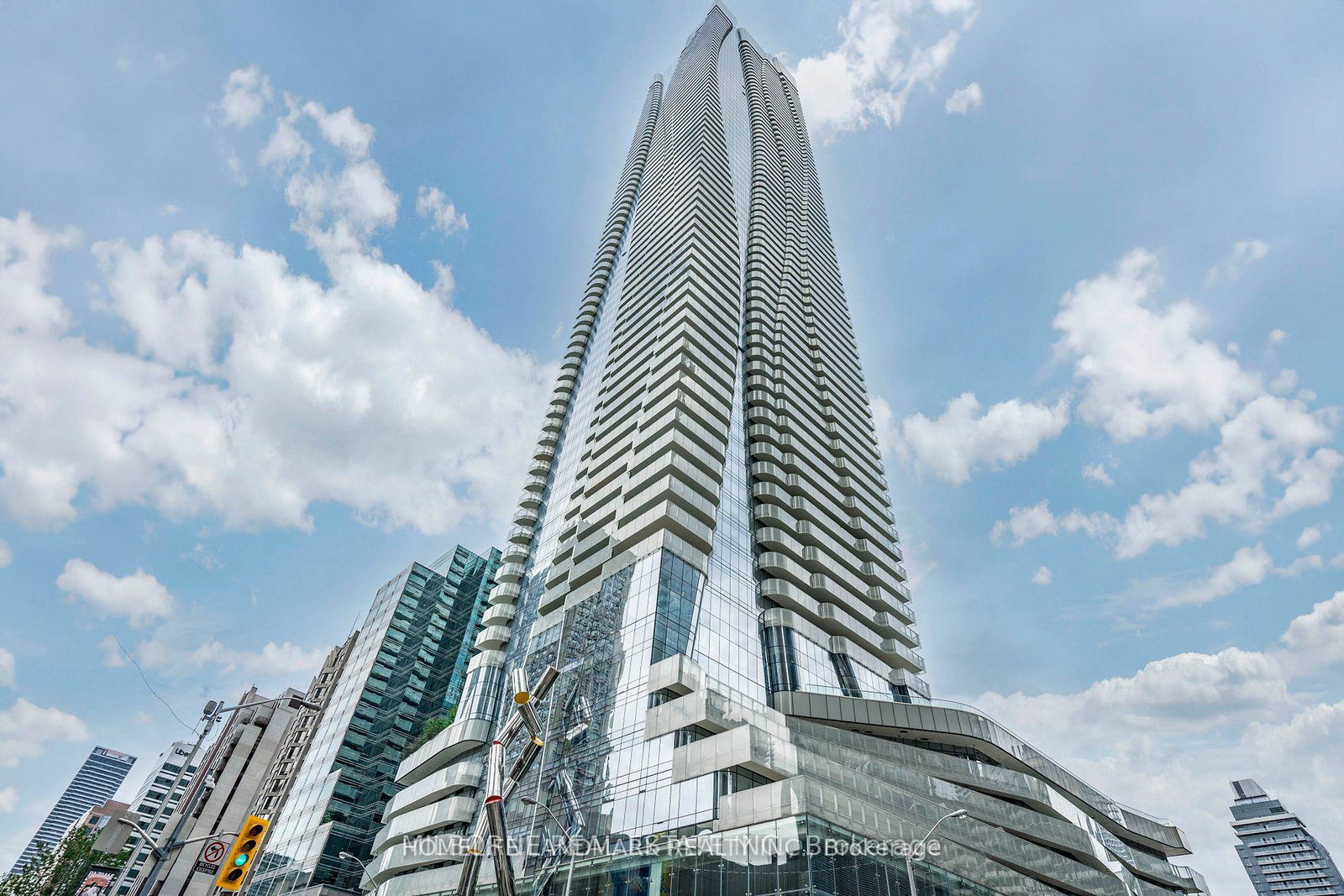 1-bloor-street-e-toronto-ontario-c12927114