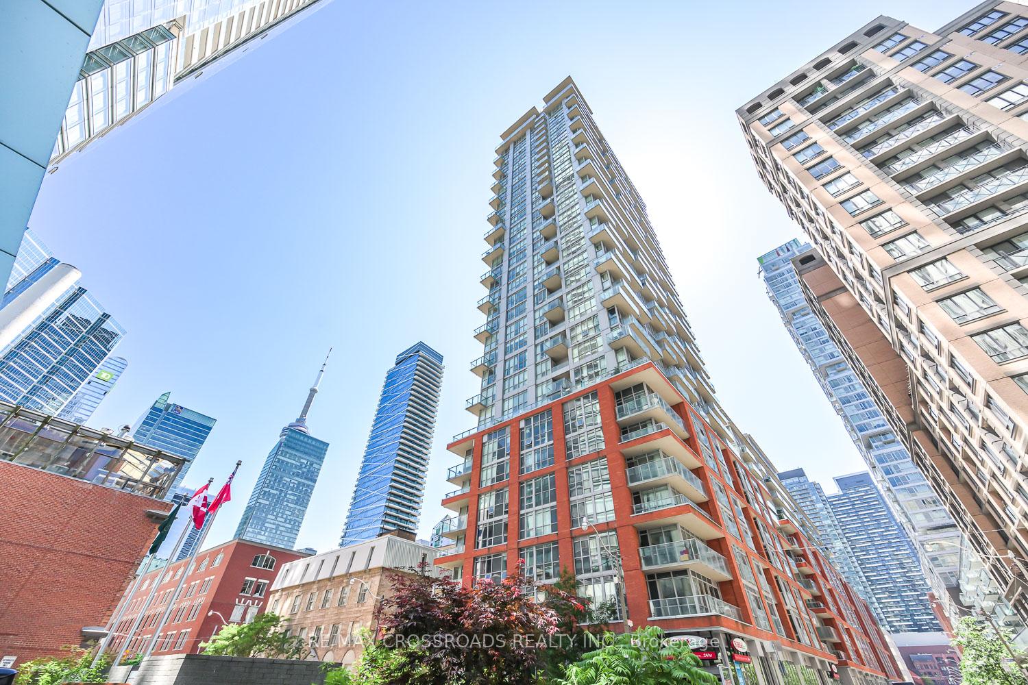 126-simcoe-street-toronto-ontario-c12927224