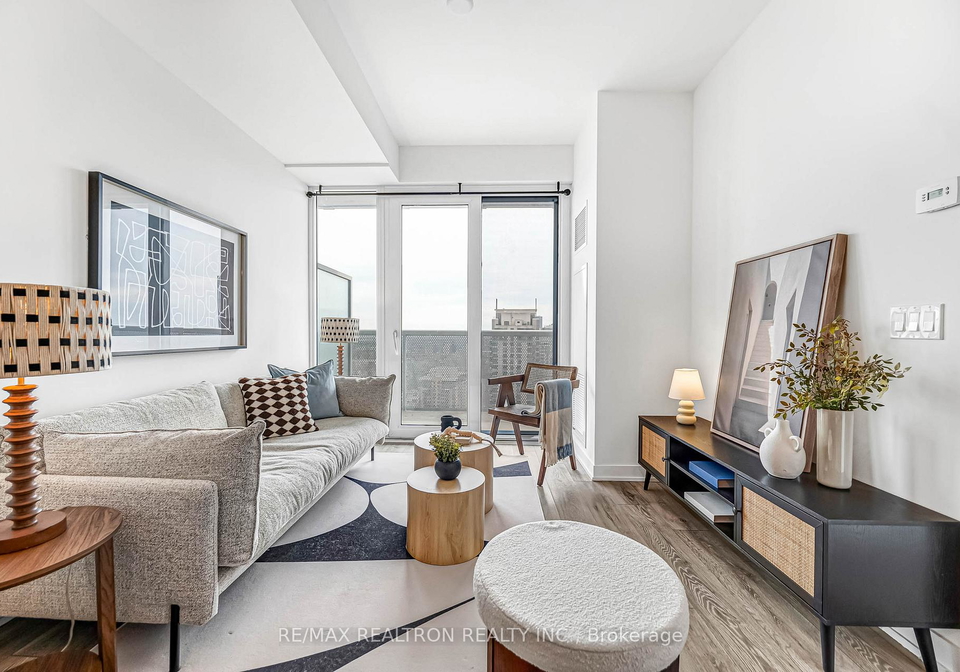 15-holmes-avenue-north-york-ontario-c12927434