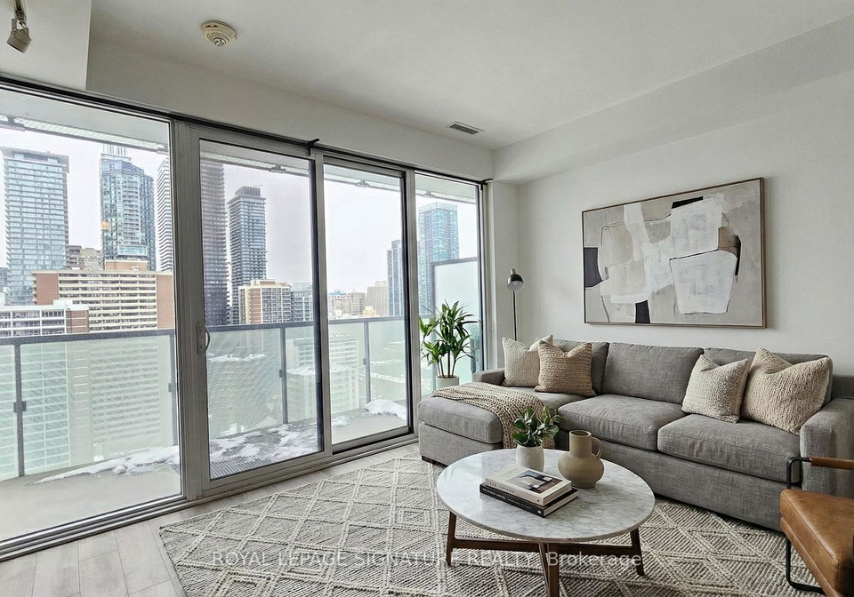 28-wellesley-street-e-toronto-ontario-c12927800
