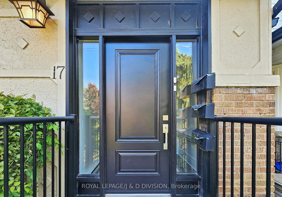 17-humewood-drive-toronto-ontario-c12927910