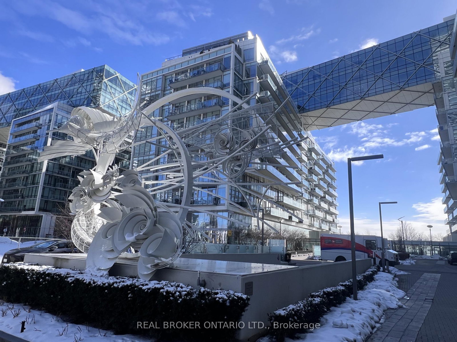 15-queens-quay-e-toronto-ontario-c12927990