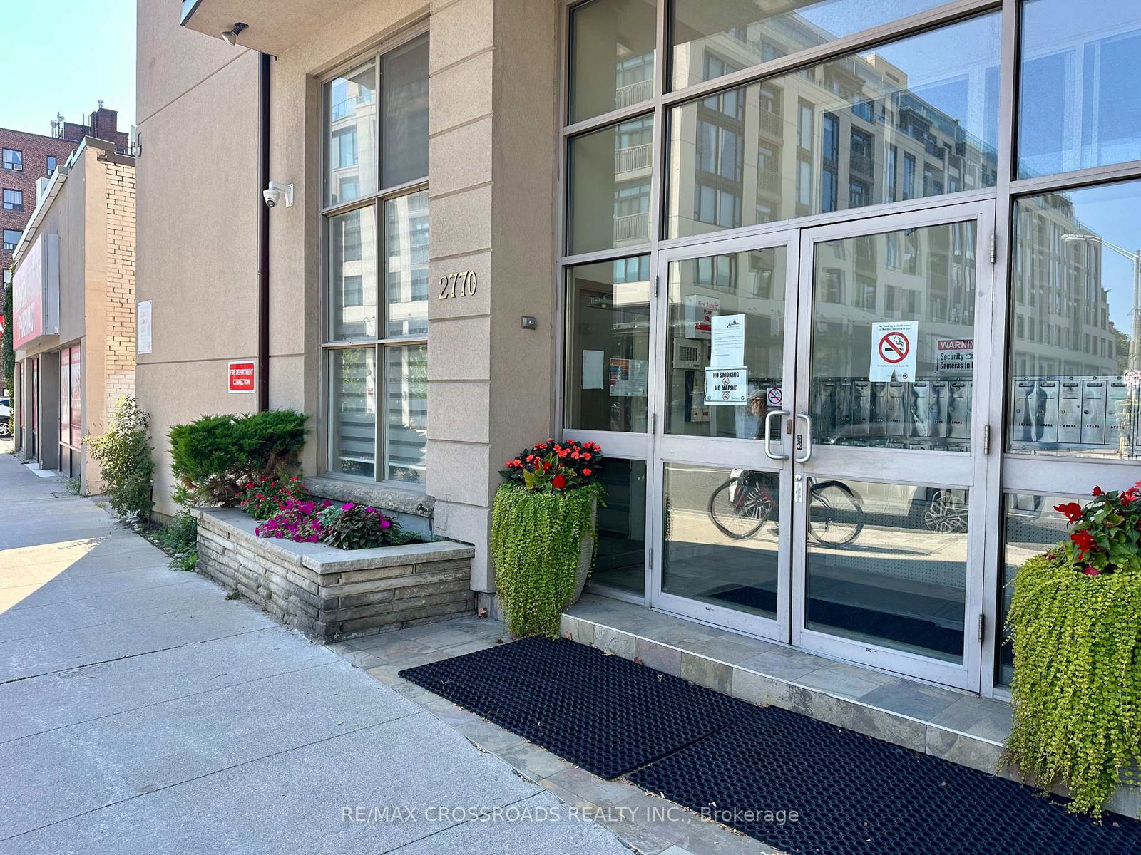 2770-yonge-street-toronto-ontario-c12928042