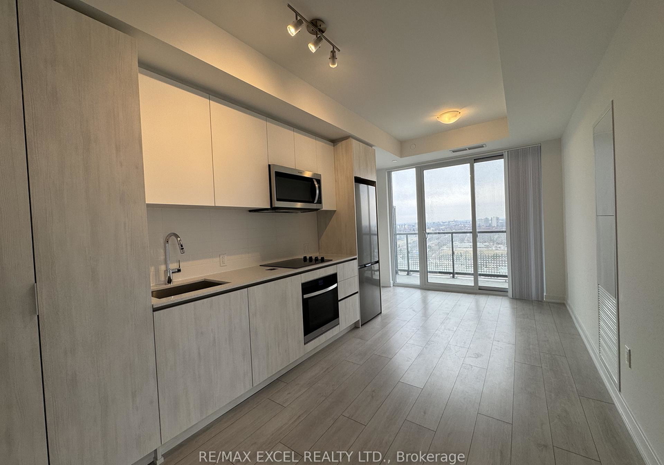 5858-yonge-street-toronto-ontario-c12928108