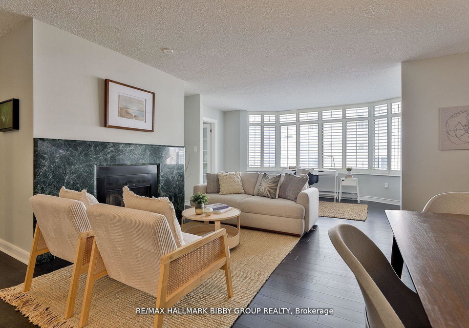 135-george-street-s-toronto-ontario-c12928448