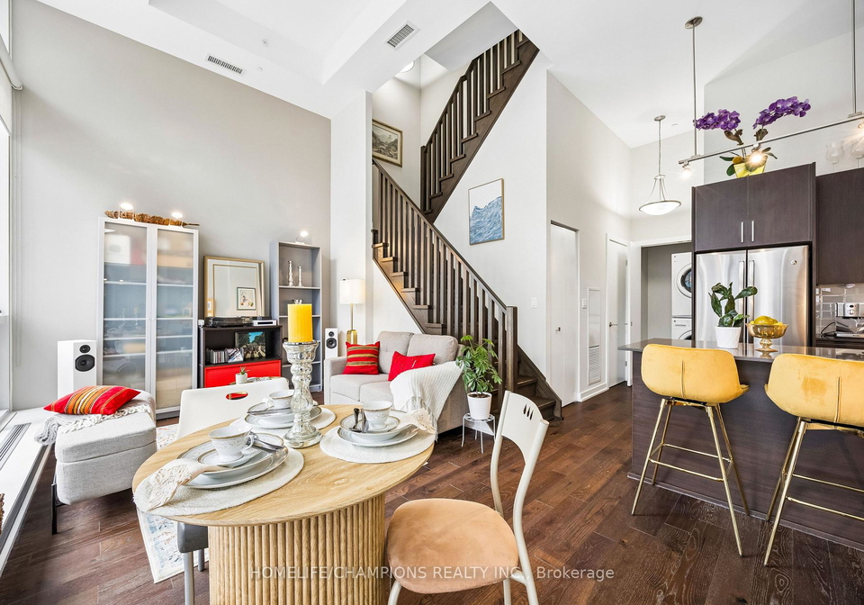 20-bruyeres-mews-toronto-ontario-c12928488