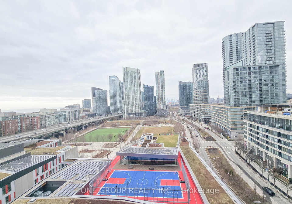 15-fort-york-boulevard-toronto-ontario-c12928600