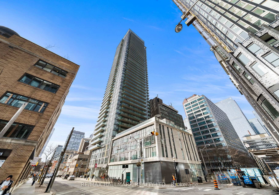 33-lombard-street-toronto-ontario-c12928794