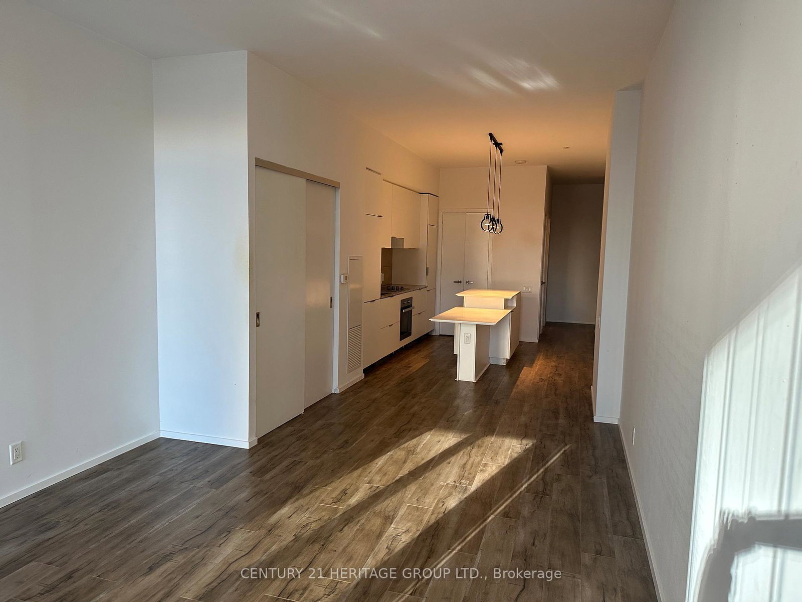 5-st-joseph-street-toronto-ontario-c12928982