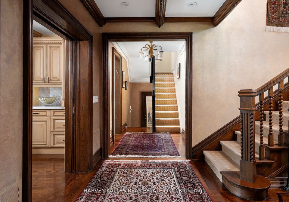 7-ridgewood-road-toronto-ontario-c12929074