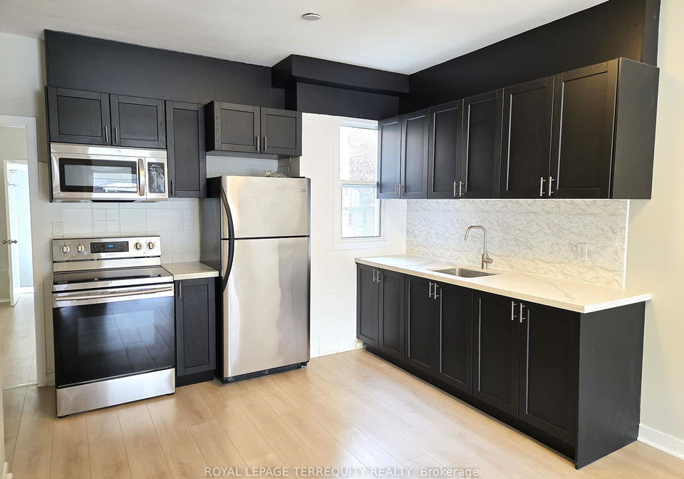 1037-bathurst-street-toronto-ontario-c12929126
