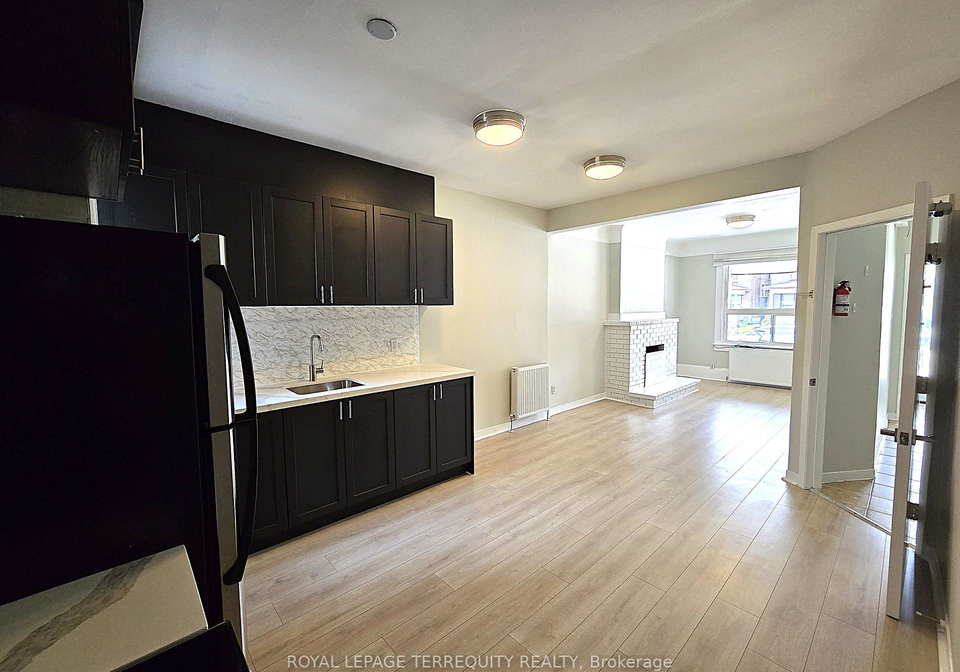 1037-bathurst-street-toronto-ontario-c12929126