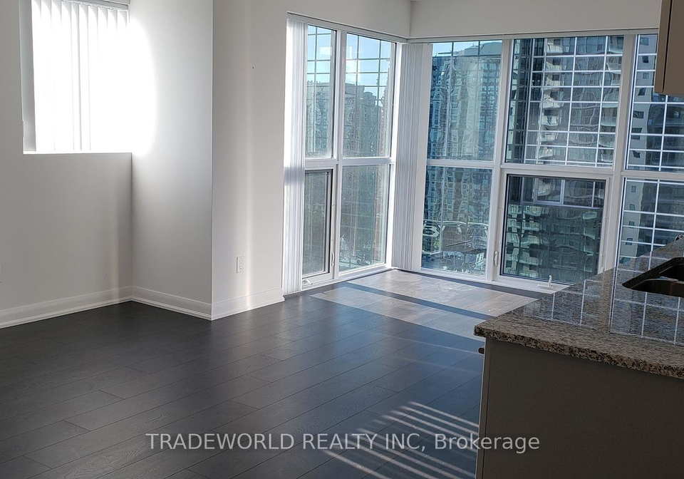 5162-yonge-street-toronto-ontario-c12929134
