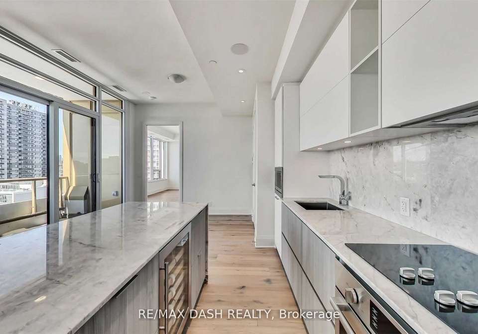 151-avenue-road-toronto-ontario-c12929378