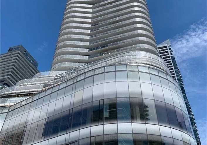 11-wellesley-street-w-toronto-ontario-c12929394