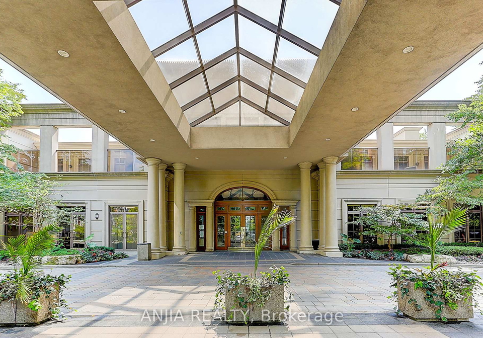 80-harrison-garden-boulevard-north-york-ontario-c12929434