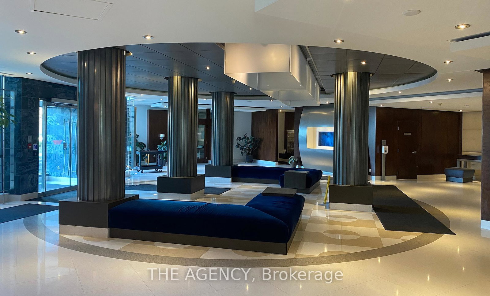 410-queens-quay-w-toronto-ontario-c12929788