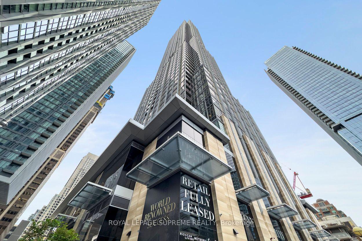 11-yorkville-avenue-toronto-ontario-c12929860