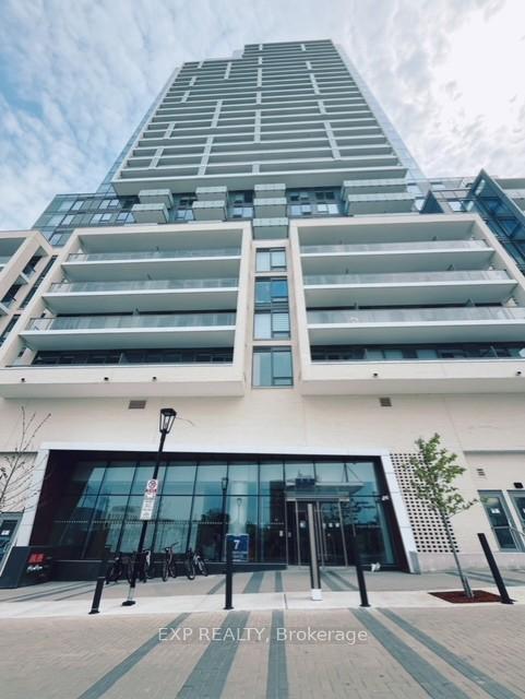 7-golden-lion-heights-north-york-ontario-c12930096