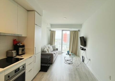 7-golden-lion-heights-north-york-ontario-c12930096