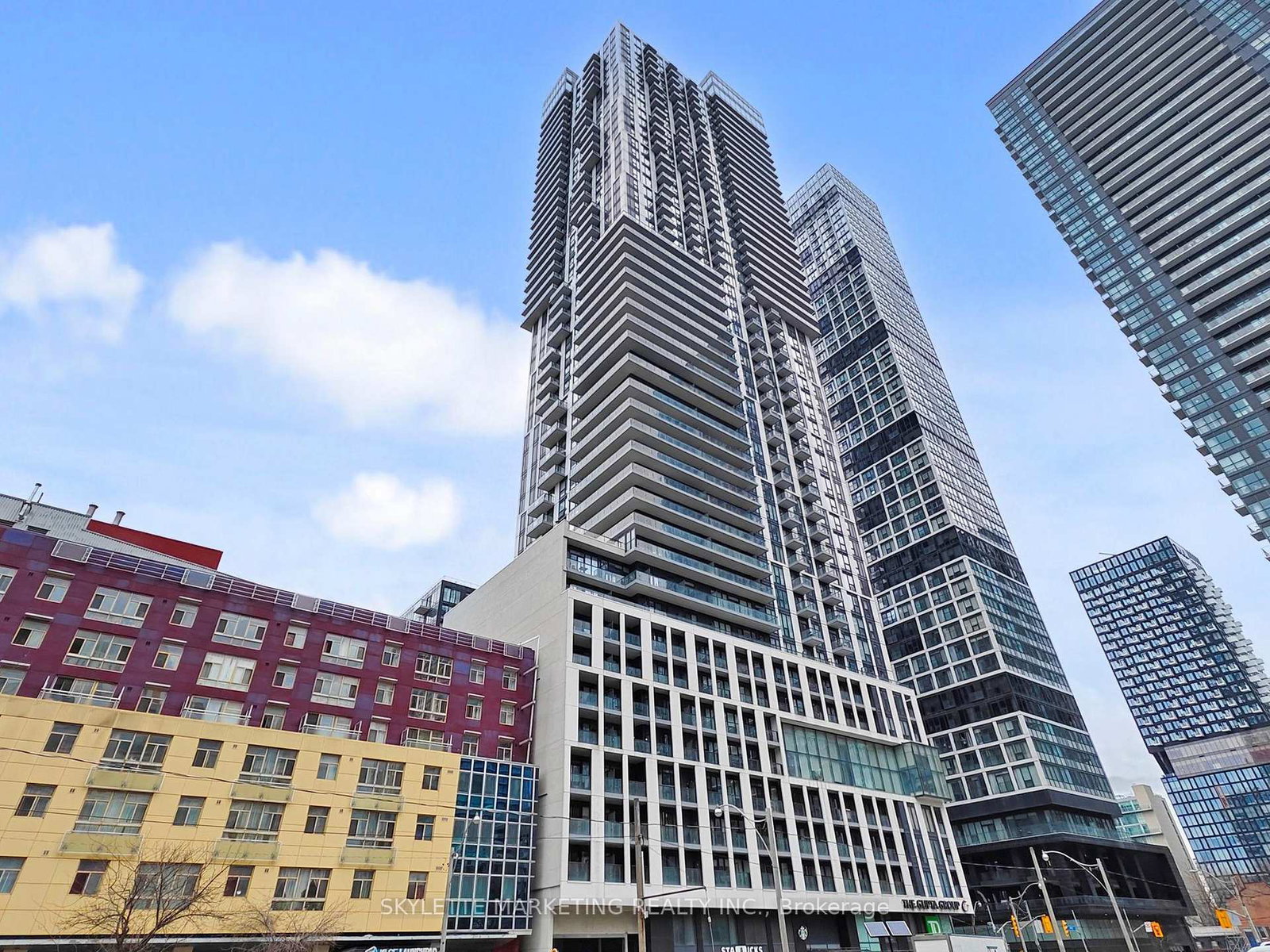 251-jarvis-street-toronto-ontario-c12930126