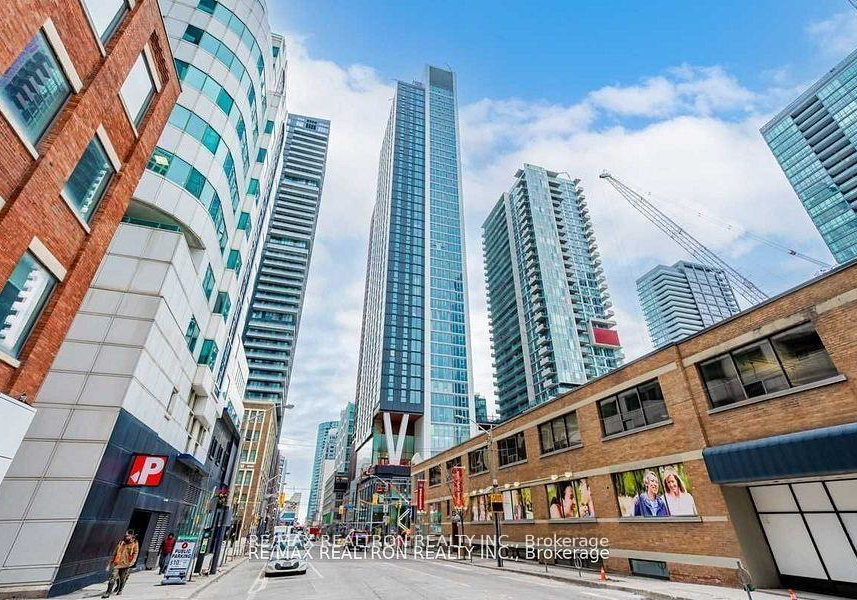 357-king-street-w-toronto-ontario-c12930198