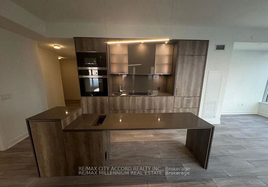 11-yorkville-avenue-toronto-ontario-c12930302