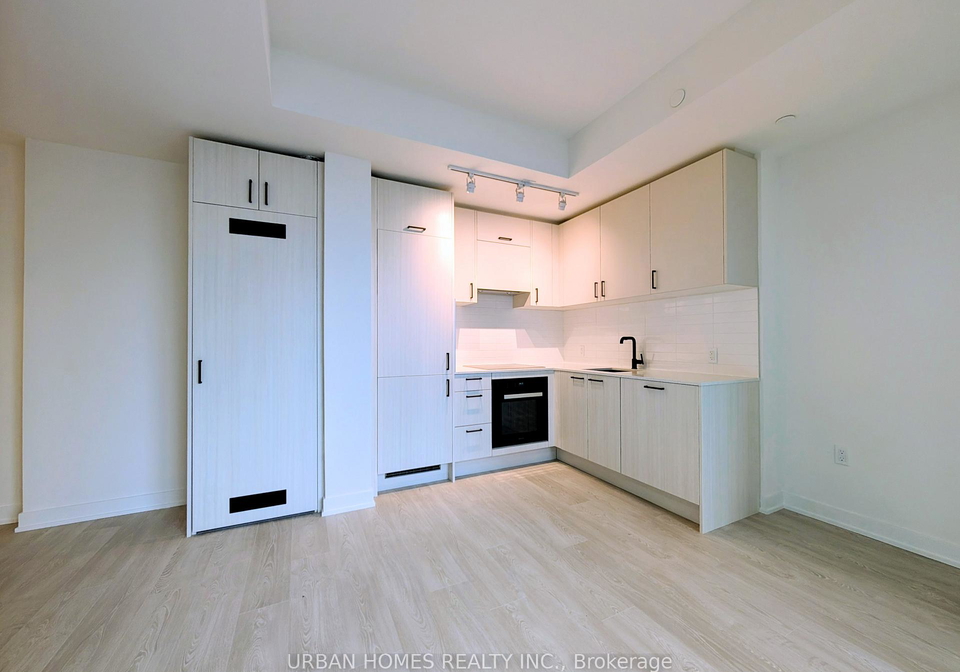 1-quarrington-lane-north-york-ontario-c12930364