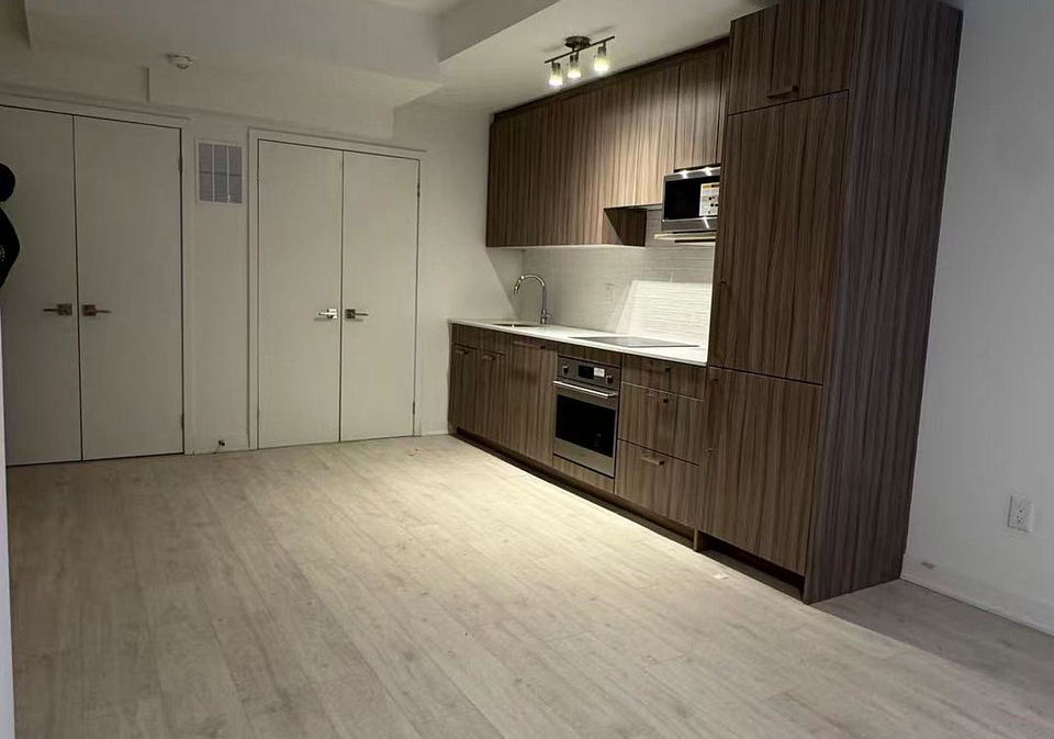71-curlew-drive-north-york-ontario-c12930432
