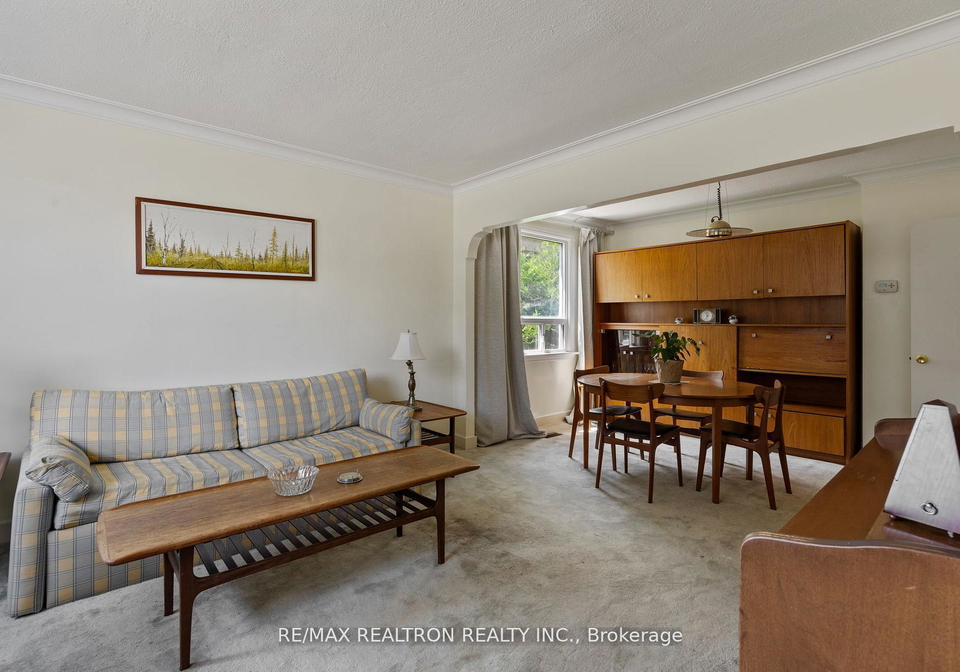598-coldstream-avenue-toronto-ontario-c12930858