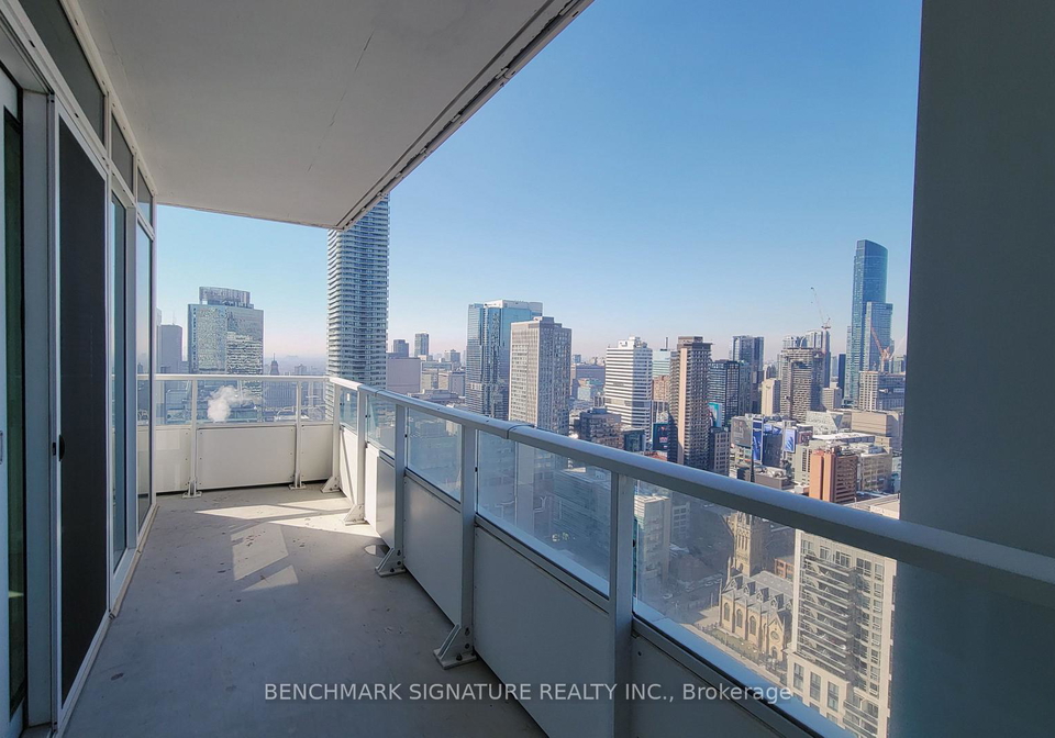 88-queen-street-e-toronto-ontario-c12930914
