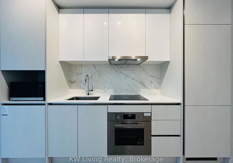 180-front-street-toronto-ontario-c12931112