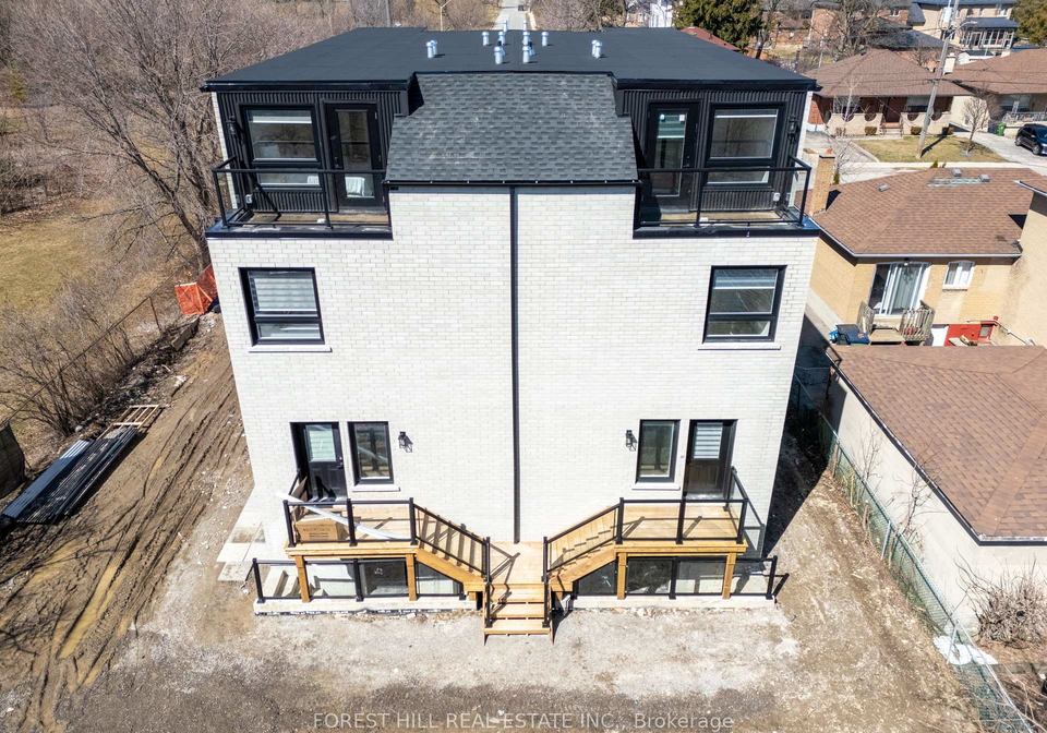 4-southwell-drive-north-york-ontario-c12931196
