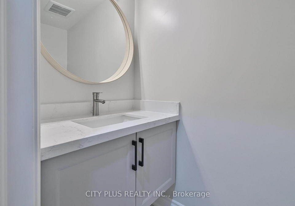 23-reiber-crescent-north-york-ontario-c12931336