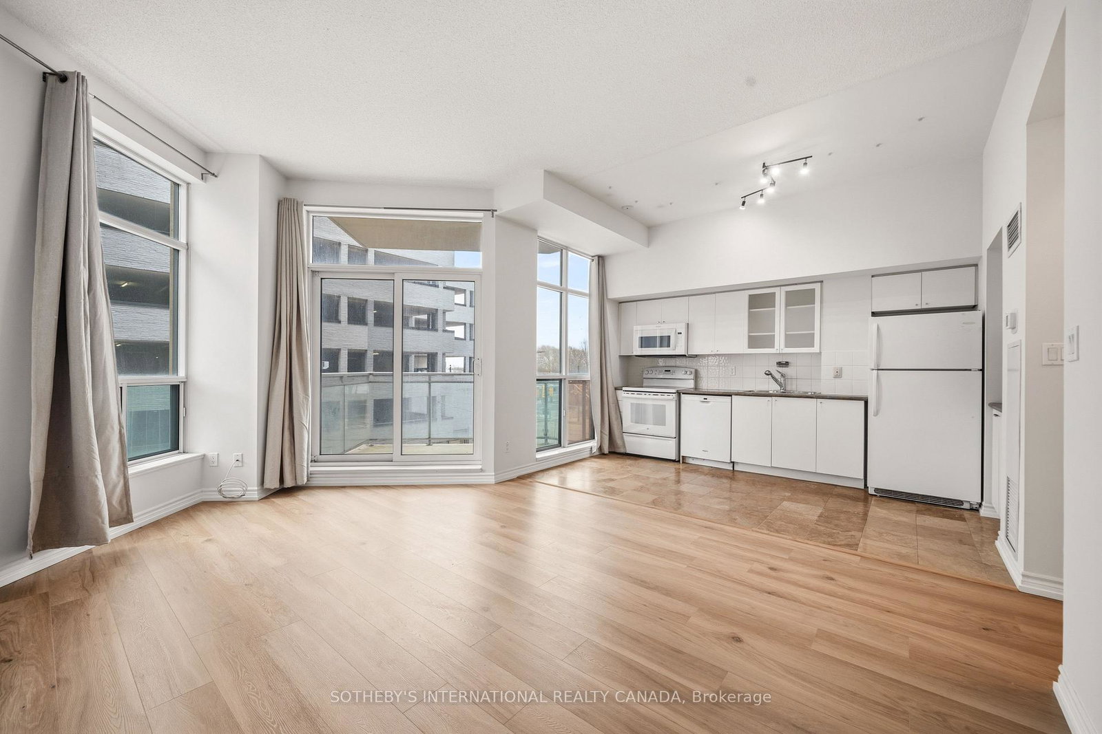 410-queens-quay-w-toronto-ontario-c12931340