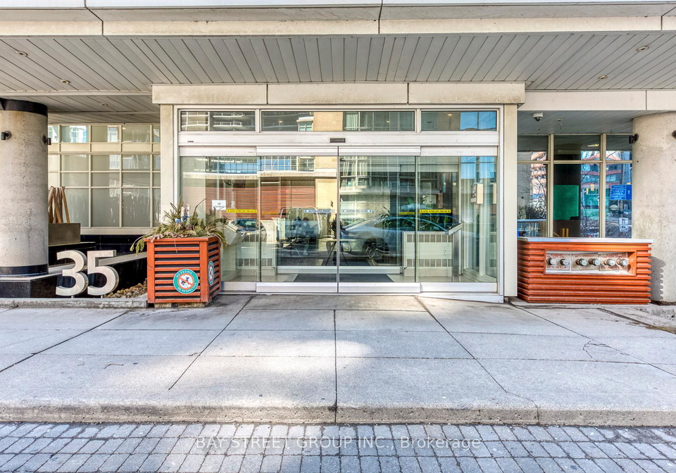 35-mariner-terrace-toronto-ontario-c12931610