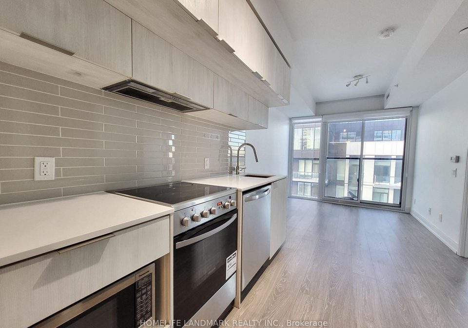 181-dundas-street-e-toronto-ontario-c12931758