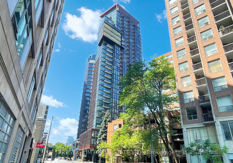 32-davenport-road-toronto-ontario-c12932016