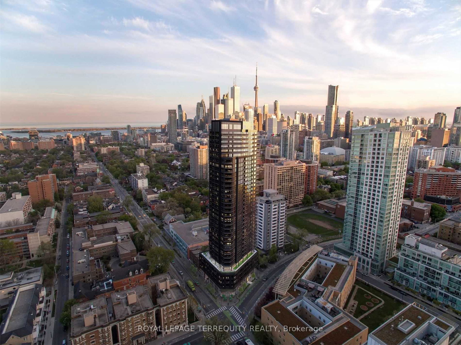 159-wellesley-street-e-toronto-ontario-c12932104