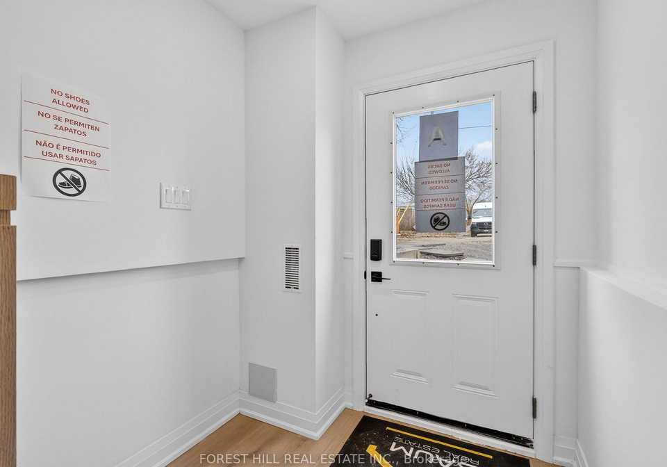 5-hopperton-drive-north-york-ontario-c12932402