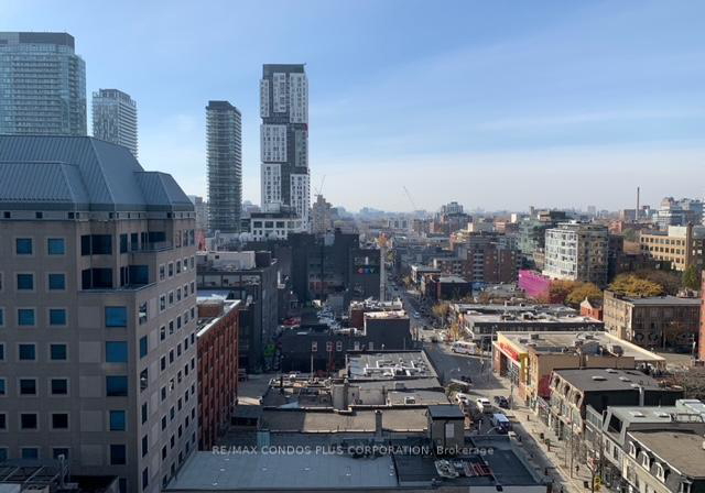 215-queen-street-w-toronto-ontario-c12932420