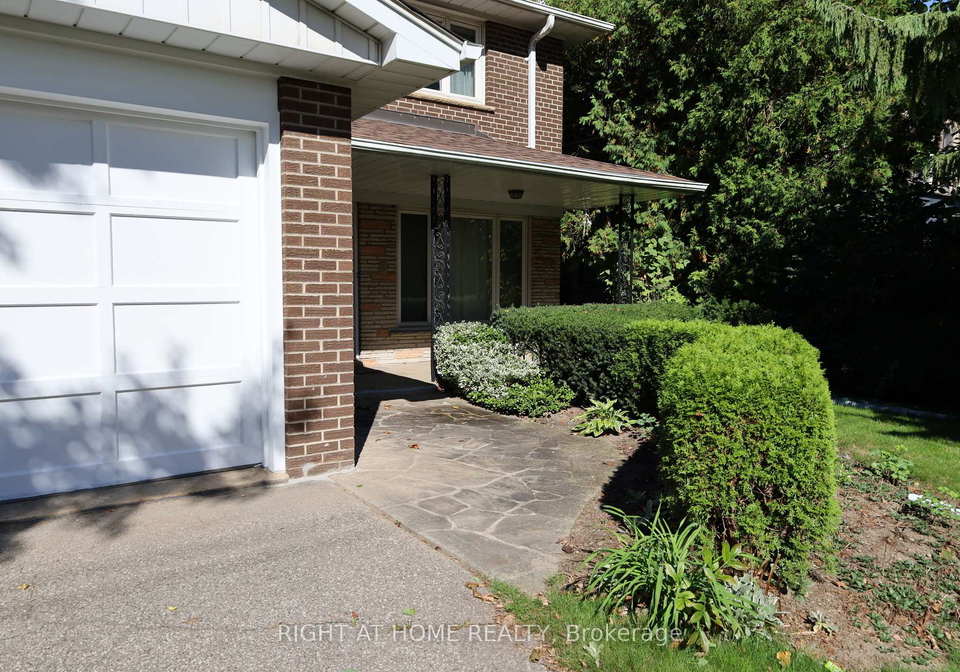 236-york-mills-road-north-york-ontario-c12932516