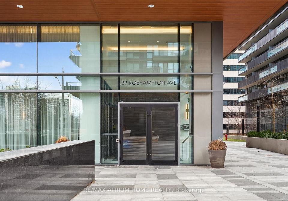 39-roehampton-avenue-toronto-ontario-c12932670