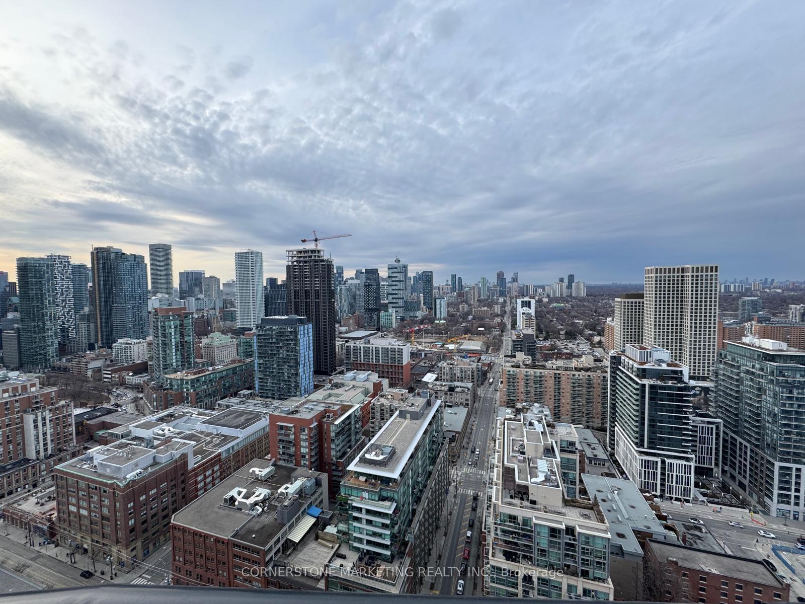 180-front-street-e-toronto-ontario-c12932822