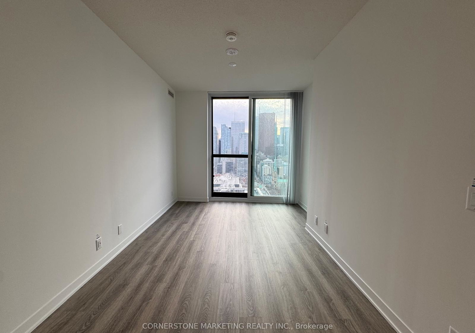 180-front-street-e-toronto-ontario-c12932822