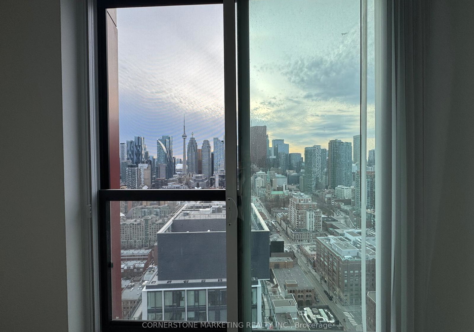 180-front-street-e-toronto-ontario-c12932822